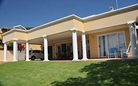 King Palm Self-Catering Suite
